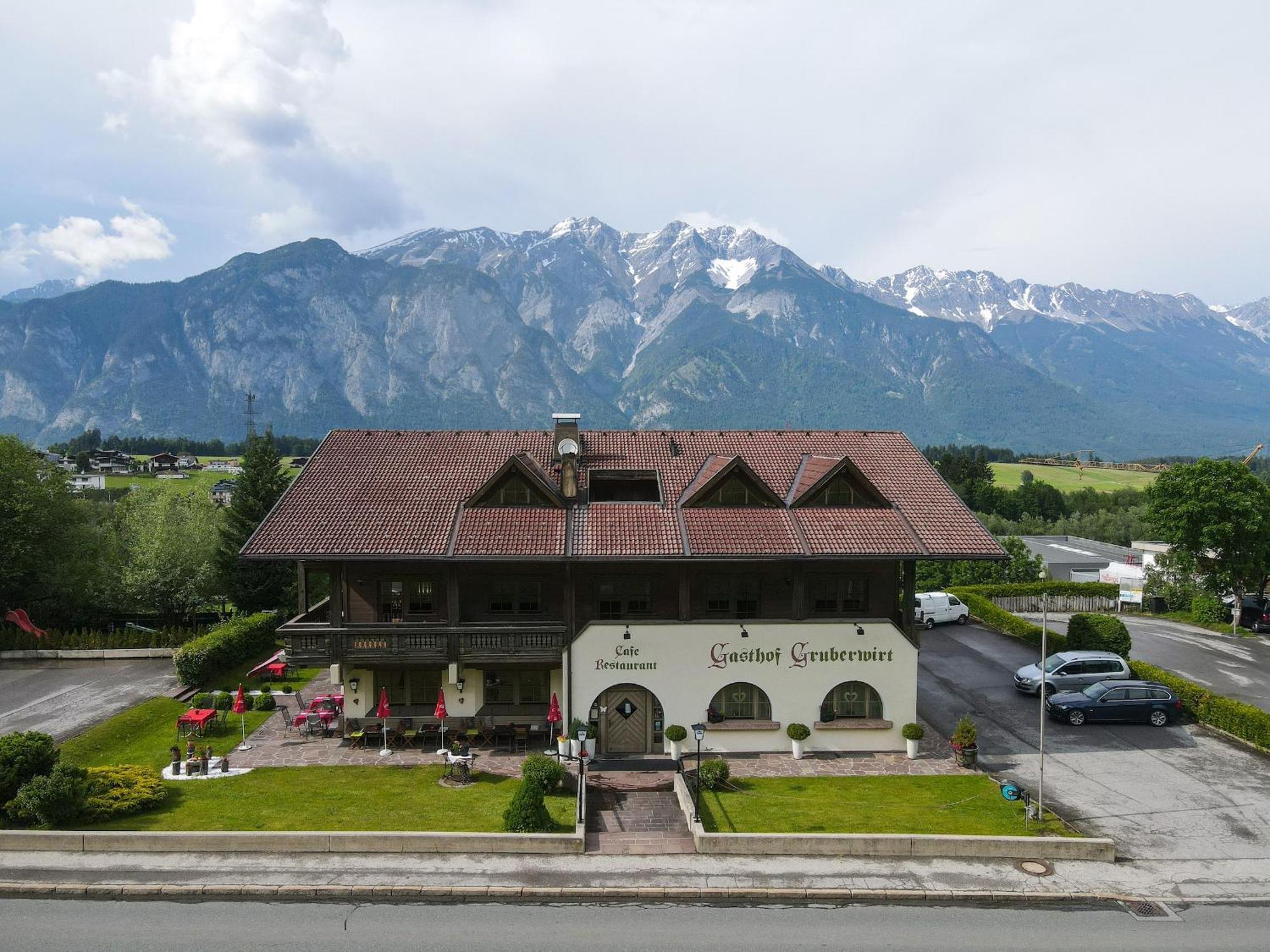 Alpenflair Apartment Mit Balkon - Inkl Parkplatz #1 Innsbruck Kültér fotó